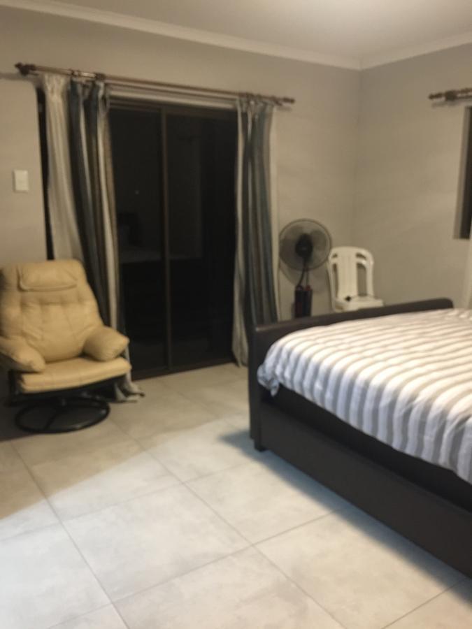 Coco Palm Bed&Breakfast Windhoek Buitenkant foto