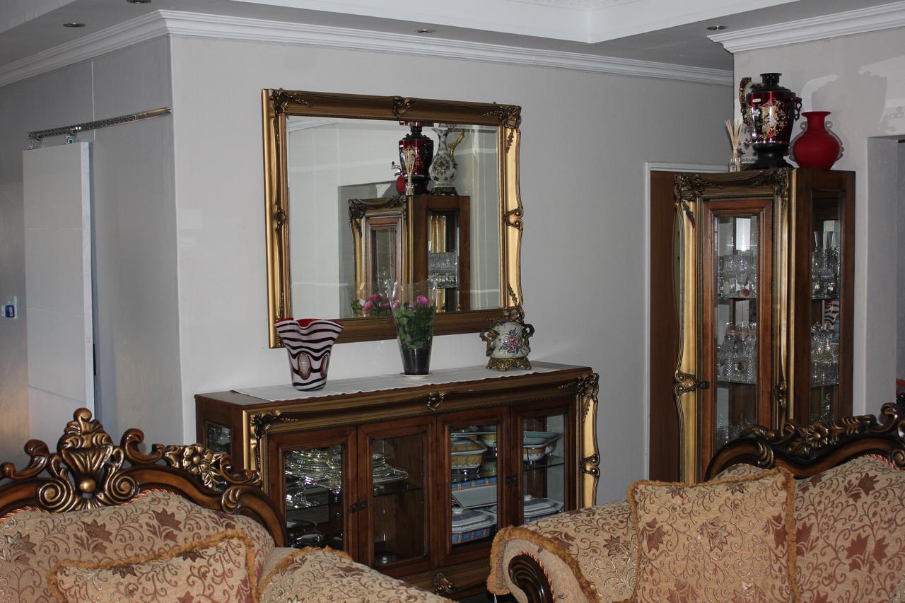 Coco Palm Bed&Breakfast Windhoek Buitenkant foto